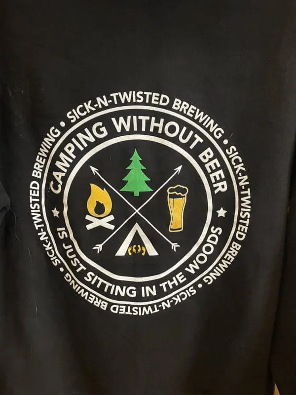 Camp Badge Midweight Hoody Back In Black